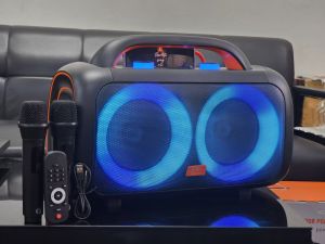 ลำโพงบลูทูธ รุ่น ZQS-L19 ดอก6.5นิ้ว2ดอก ฟรีไมค์ลอย2ตัว/รีโมท1ตัว รองรับAUX TF USB เสียบไมค์สายเพิ่มได้2ตัว ปรับไมค์ได้ เสียงเบสแน่น