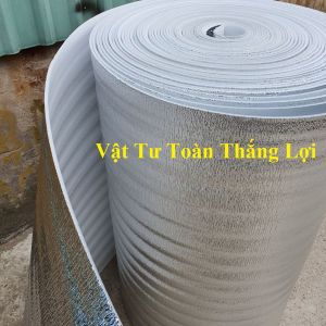 (Khổ cao 1m x dày 5ly 10ly x dài từ 2m đến 25m) Miếng mút xốp PE cách nhiệt chống nóng mái nhà mái tôn