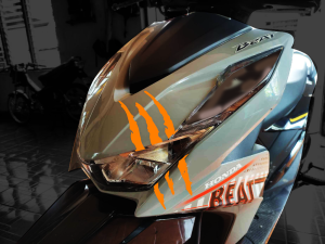 Battle Scar Sticker Decal For Honda Beat FI V3 2024 Model Orange Design