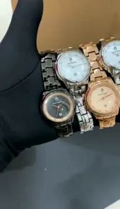 Jam tangan wanita Fashion Hush puppies  Rantai Stainless Bulat tanggal aktif Free box dan baterai cadangan