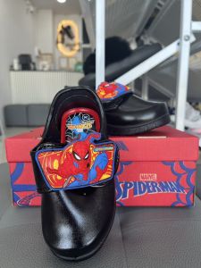 J รองเท้านักเรียน หนังดำ รองเท้านักเรียนชาย  มีไฟ Size 25-36