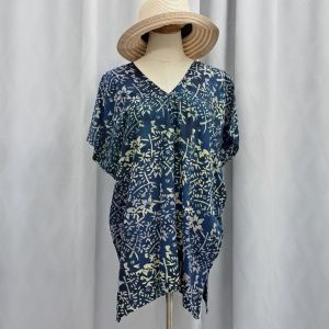 [044] {5066} KIMONO BLOUSE BATIK/BLOUSE RAYON MATERIALS KIMONO