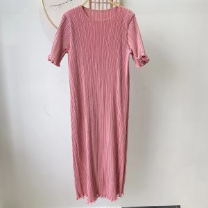 Miyake จีบชุดเดรสแฟชั่นลำลองผ้าไหมผ้าซาตินเส้นใย #5323