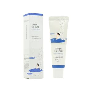 【SG Local delivery】ROUND LAB Birch Juice Moisturizing Sunscreen SPF50+ PA++++ 50ml