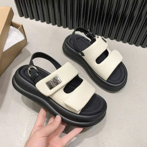 Sandal nữ đế bằng 5cm 2 quai dán phồng phối khoá số hot hit