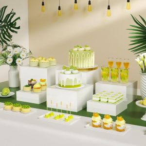 White square dessert display box versatile for both sweet and savory dishes suitable for both kitc