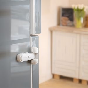 ready stockEUDEMON Child Safety Fridge Lock Single-Door Refrigerator Door Stopper (1 Pc)