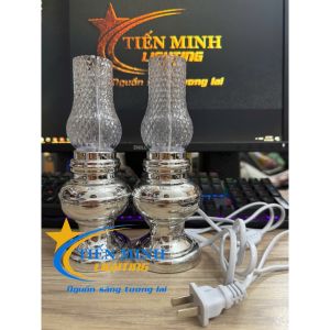 [GIÁ CẶP] Đèn Dầu Công Giáo Cao 20cm Ánh Sáng Vàng Dùng Điện 220V