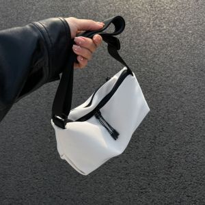 REEBO Nylon Zipper Crossbody Bag Niche Design Multi-functional Small Phone Bag Portable Korean Style Shoulder Bag Women