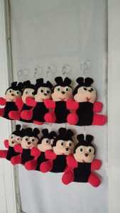 Boneka tempelan kaca mobil karakter Mickey mouse gratis cop kaca