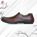 DOLCIMOD - Sepatu Pantofel Pria Kulit Sapi Formal Slip On Loafers Acara ResmI Formal Kerja Pantovel Pantopel Kondangan Nikahan Fashion Cowok Dewasa Keren Buat Gaya Bunut Pancus Yongki Komaladi Panarbody. 