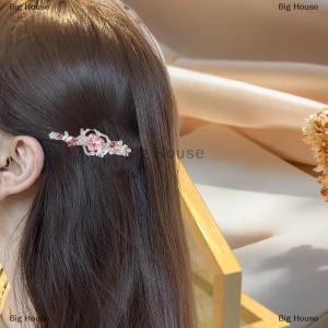 [COD] Big House กิ๊บติดผมคริสตัลสีชมพูน่ารักคลิปปากเป็ดคำคำเดียวสำหรับเด็กผู้หญิงกิ๊บติดผมแนวหวานเครื่องประดับผมของผู้หญิง