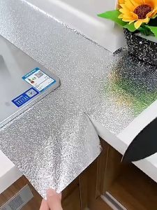 5M Kitchen Wall Cooker Oil Stickers Aluminum Foil Self-Adhesive Waterproof Oil-proof Wallpaper