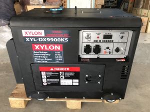 เครื่องปั่นไฟ รุ่นเก็บเสียง ดีเซล 7000 วัตต์ Silent Gasoline Generator ยี่ห้อ XYLON รุ่น XYL-DX9900KS