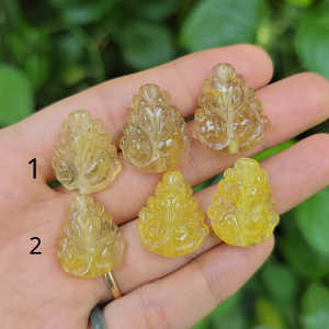 Q2593 Charm hồ ly chúa Thạch Anh Tóc Vàng sẵn lỗ 2li nước đá trong 2 mẫu: 1 & 2 hợp Thổ & Kim - Phong Thủy TUDO