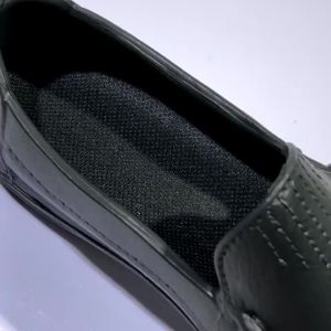 Casual Black Loafers For Young Men Business Fashion Soft Surface Breathable Thick-Soled