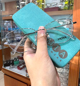 Gọng kính mắt mèo MIA EYEWEAR G95 chất liệu titan cao cấp siêu nhẹ kiểu dáng nữ tính