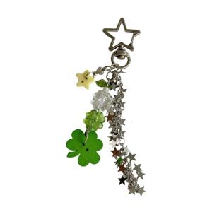 Lovely Strawberry Clovers Bag Charm With Sparkling Star Chain Retro Futuristic Design For Keychains Or Fashion Accessories