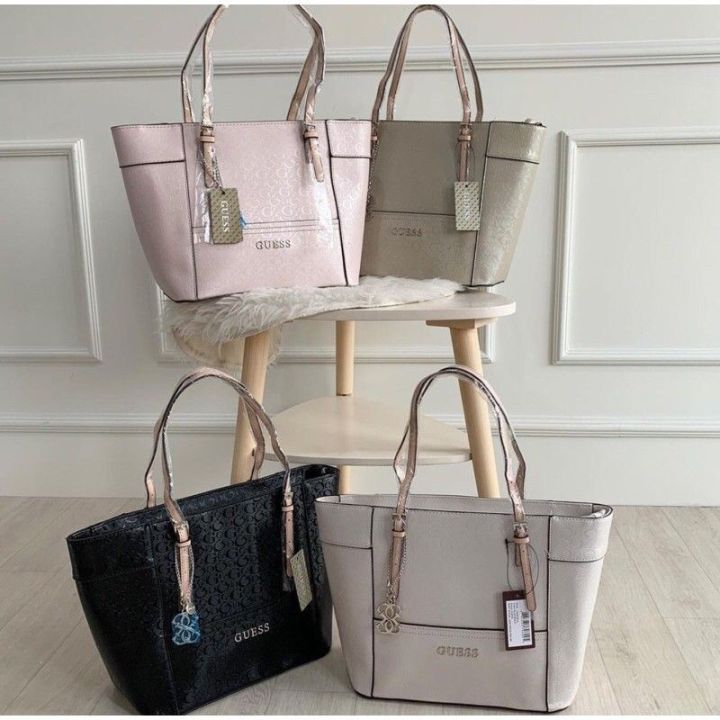 Guess Delaney Holo Totebag Large Original Totebag Ukuran Besar