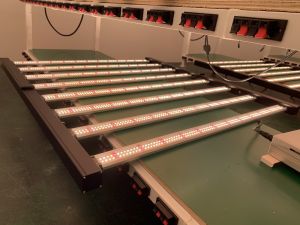 พร้อมส่ง(รับประกัน2ปี)ไฟปลูกกันชา กัญชง ไฟปลูกต้นไม้ มีUV+IR Grow Bars 240W/4บาร์ใช้ชิปSamsung 281B Full spectrum