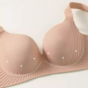 Ms large breasts show support underwear