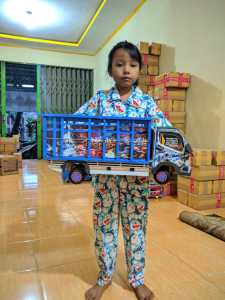 Miniatur truck oleng kayu jumbo panjang 55 cm full lampu dan terpal