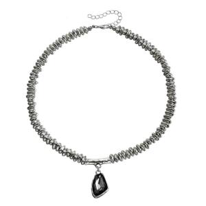Versatile Faceted Alloy Necklace Lightweight Comfort Fit Ideal Gift For Birthdays Or Anniversaries