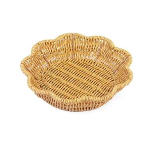 Practical Plastic Wicker Bread Basket Portable Artificial Wicker Woven Basket With Metal Wire Frame For Sturdy Use