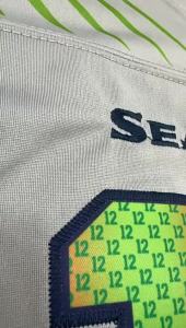 In-stock Super Bowl NFL Seattle Seahawks childrens fashion embroidered football jerseys European and American style