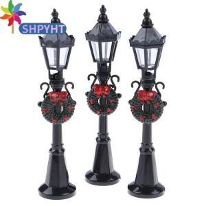 SHPYHT 1/12 dollhouse Miniature Christmas Park Street โคมไฟตุ๊กตา streetlight Decor Toy