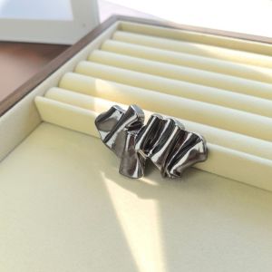 SHIRUI Abstract Irregular Brooches Gold Plated Metal Geometric Brooches Minimalist Silver Color Lapel Pins Gifts
