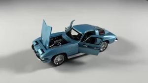 2026 1:32 Chevrolet Corvette C2 Supercar Alloy Metal Diecast Model Car Home Trendy & Desktop Display Ornaments Birthday Gifts For Boy