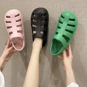 midsummer {จัดส่งรวดเร็ว1-2วัน} รองเท้าแตะ รองเท้าแบบสวม สวมรัดส้น หุ้มเท้า พื้นนุ่มใส่สบาย สีพื้นเรียบง่าย ใส่เที่ยวทะเลสวยมาก #sy9069