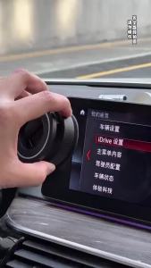 ที่วางศัพท์ในรถยนต์ ที่วางคอนโซลกลาง ที่วางแม่เหล็กสุญญากาศ ที่วางนำทางพับได้