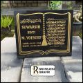 Batu nisan 30 x 40. 