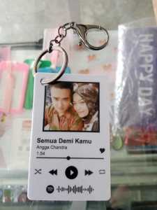 Gantungan Kunci Keychain Spotify Custom