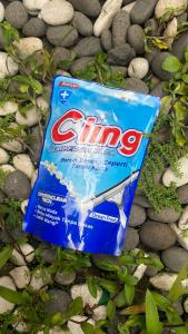Cling Pembersih kaca refill 425 Ml Cairan isi ulang pouch