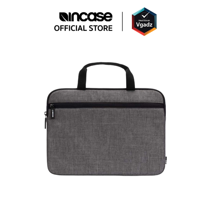 กระเป๋าโน๊ตบุ๊ค Incase รุ่น Carry Zip Brief (13") by Vgadz Lazada.co.th