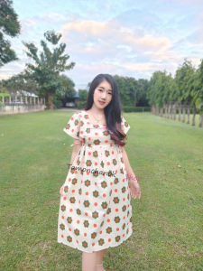 ชุดเดรสยาว ลายสวย ลายดอก ลายผีเสื้อ