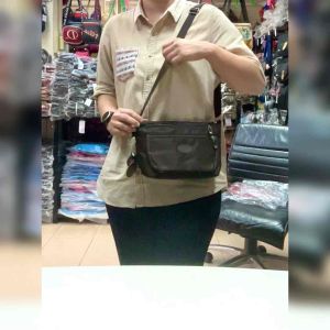 Lingkub 2388 แท้ ผ้าไนล่อนรุ่น กันน้ำ กระเป๋าสะพายยาว กระเป๋าผู้หญิง กระเป๋าผู้ชาย ขนาด 9 นิ้ว