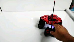 X-Cross Mainan Mobil Remote Control Off-Road & Rock Crawler