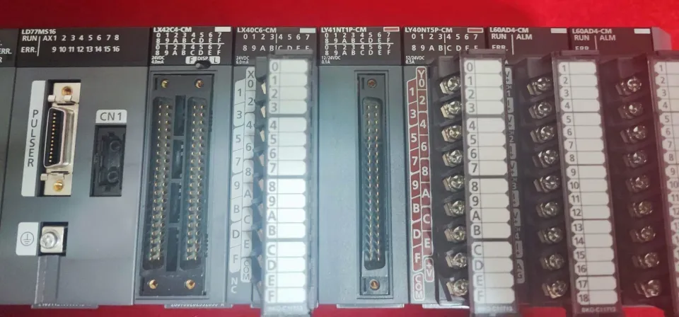 三菱 L61P// L06CPU// LY40NT5P // L60AD2DA2 三菱 L61P// L06CPU// LY40NT5P // L60AD2DA2 ラインアップ CPU