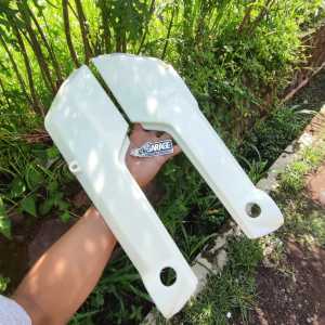 cover aki win bahan GADING Cover Body tengah win100 aki win 100 1 Set kanan kiri