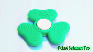 StPatricks Day Clovers Texture Spinner Toy For Kids And Adult Sensory Rotating Spinner For Stress Relief Desktop Toy