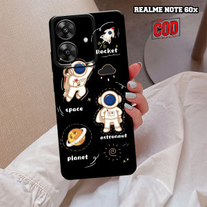 Case Hp Realme Note 60x Fashion Astronot - Softcase Hp Realme Note 60x - Casing Hp Realme Note 60x - Cover Hp - Silikon Hp - Kesing Hp - Aksesoris Handphone - Case Karakter - Case Lucu Murah - Softcase Pro Camera - HONTINGA