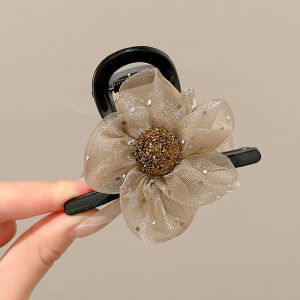 กิ๊บติดผมลายดอกไม้ตาข่ายหรูหราสำหรับผู้หญิง กิ๊บรูปฉลามประดับพู่มุกสไตล์เกาหลี กิ๊บหางม้าสำหรับเด็กผู้หญิง เครื่องประดับผม