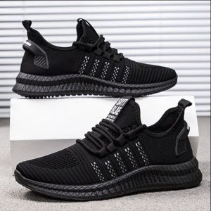 Pilihan Terbaik Sepatu Sport untuk Lari dan Olahraga
