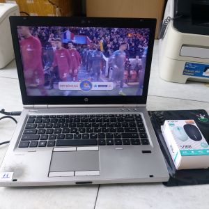 Máy tính xách tay HP core i3 thế hệ 2 ram 4Gb tặng chuột ko dây lót chuột BH 1 năm.