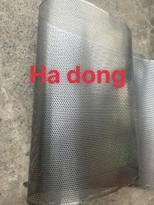 ( Khổ cao 1m2 - dài 10m ) Tôn dầu đột lỗ tổ ong cao cấp - dày 45 zem - lỗ tôn 4ly 6ly 8ly chất lượng - nguyên bản chưa sơn