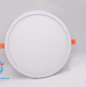 ĐÈN LED DOWNLIGHT 15W - PHI 50-150mm 20W - PHI 50-210mm ÁNH SÁNG TRẮNG  VUÔNG  TRÒN   CHẤT LIỆU PC-AL SỬ DỤNG VĂN PHÒNG  NHÀ BẾP  PHÒNG KHÁCHKHÁCH SẠN BẢO HÀNH 1 NĂM